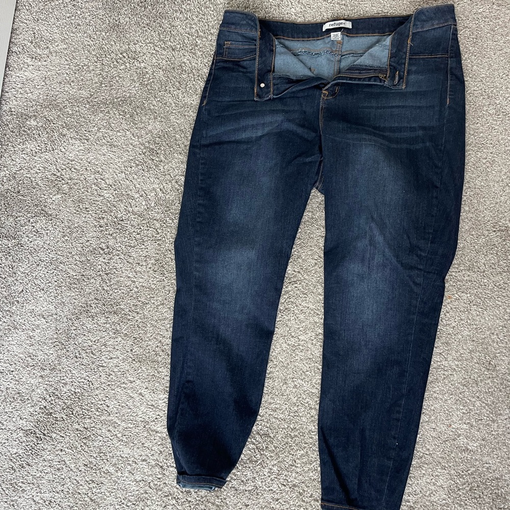Women’s jeans